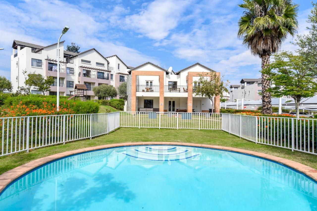 Apartamento V&s - Loft In Fourways, Johannesburg