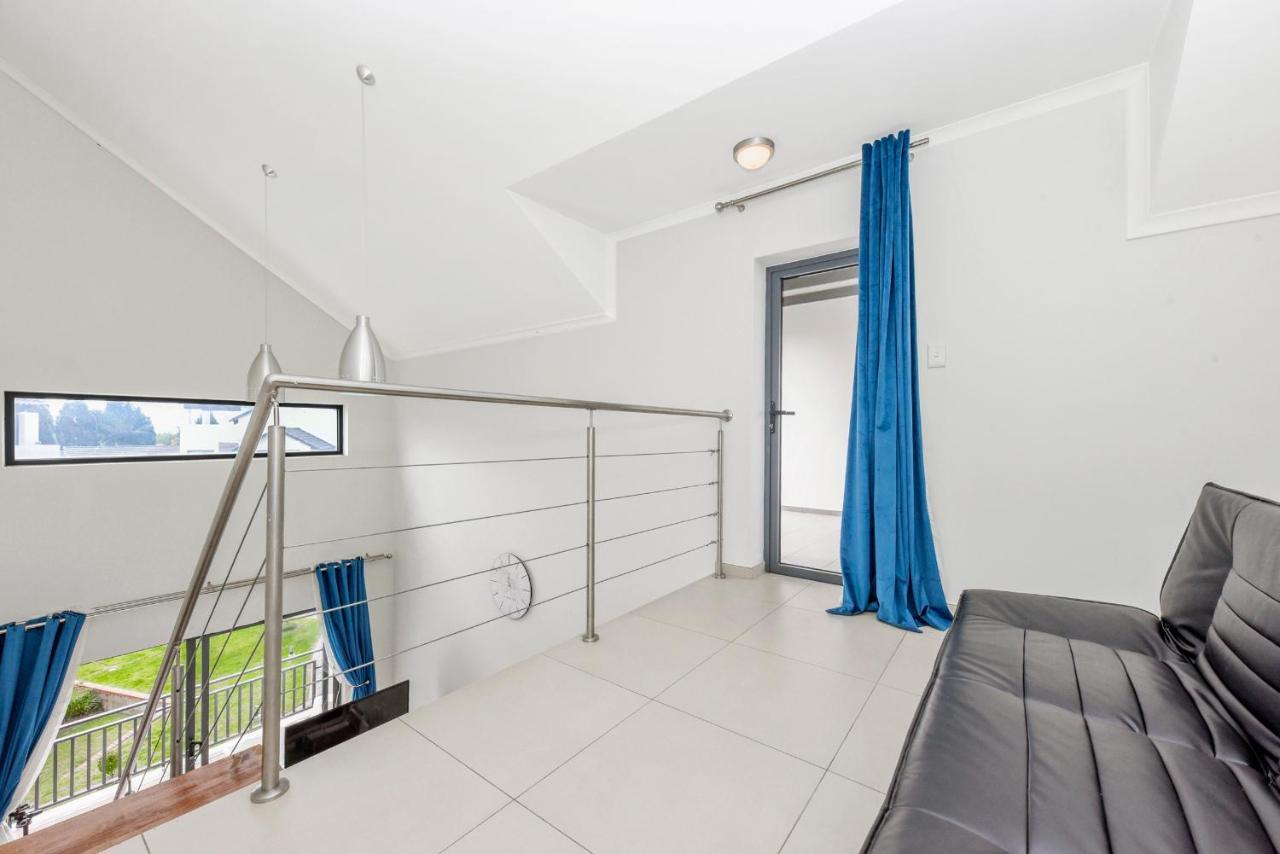 V&s - Loft In Fourways, Johannesburg